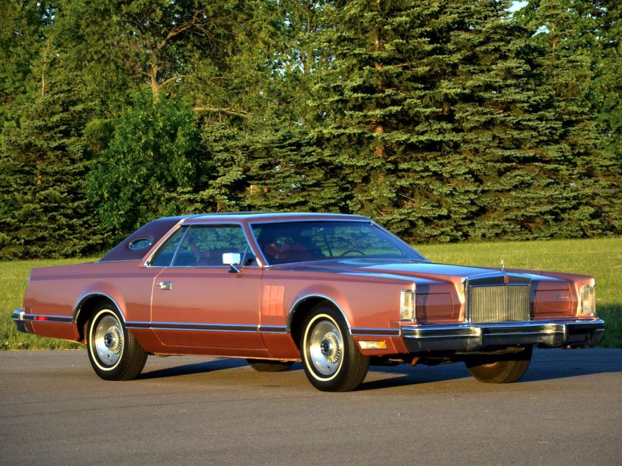  Lincoln Continental Mark V 1977 года  (фото 14 из 16)